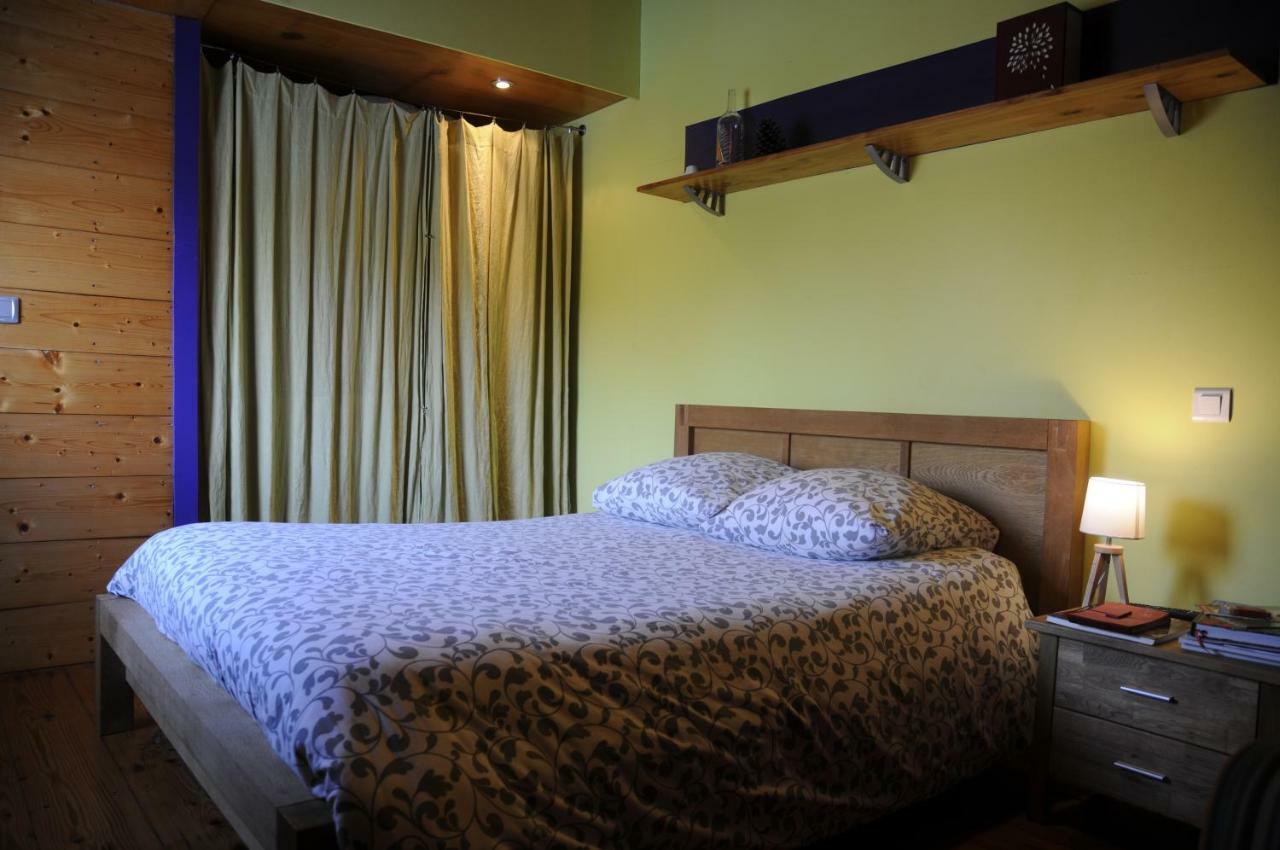 Peniche "Le Defi" Bed & Breakfast Marolles-sur-Seine Exterior photo